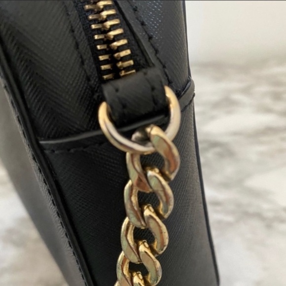 Michael Kors Crossbody Bag - Picture 7 of 9